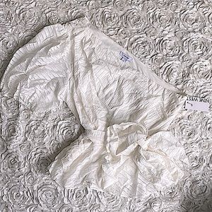 New Nine West one shoulder tie waist top size xl